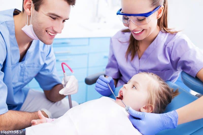 دندانپزشکی کودکان- وظایف دستیار کنار دندانپزشک